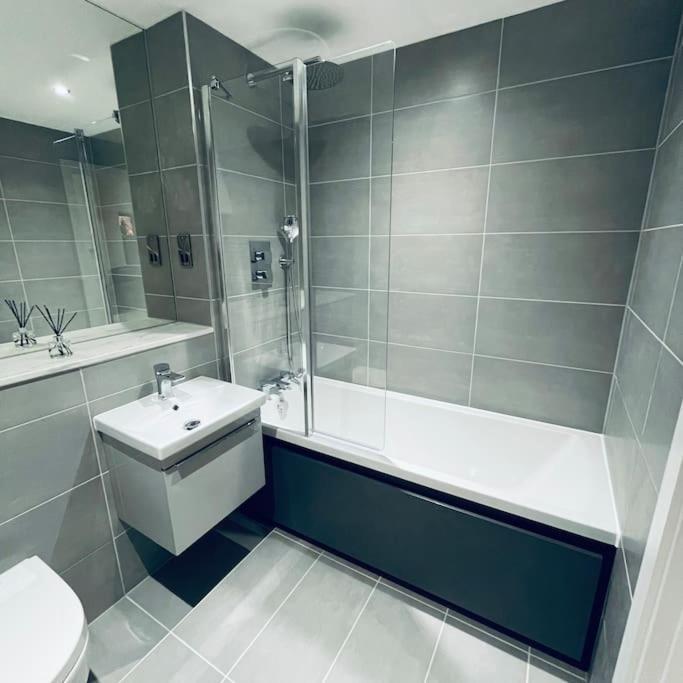 New One Bedroom Luxury Apartment In Solihull Exteriér fotografie