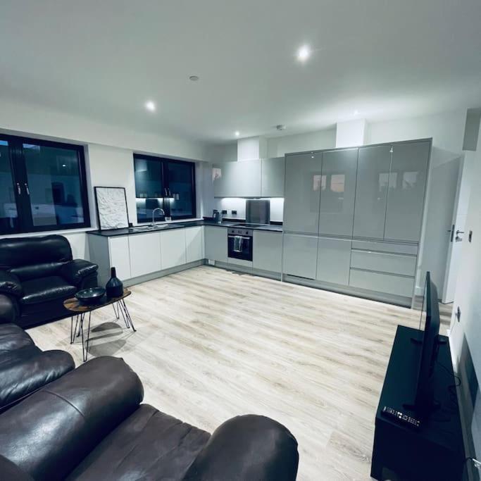 New One Bedroom Luxury Apartment In Solihull Exteriér fotografie